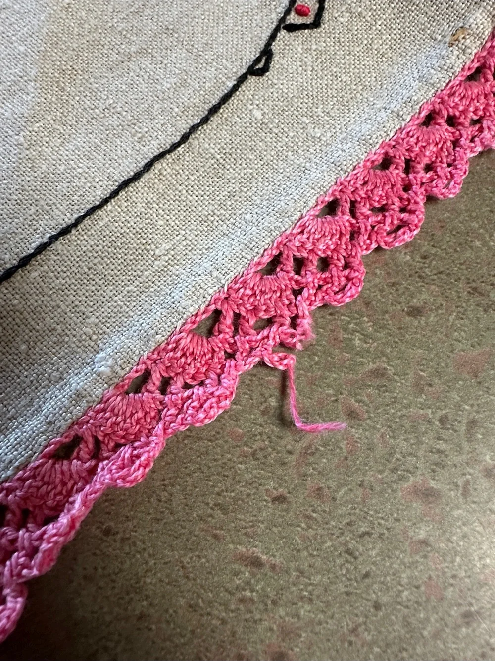 Vintage Hand-Embroidered Linen Floral Basket Table Runner - Pink Trim 38”